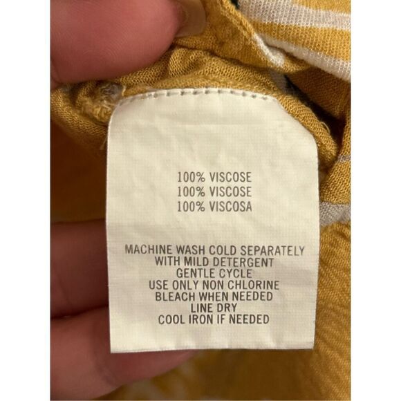 O'Neil Mustard yellow Romper size L - Picture 6 of 8